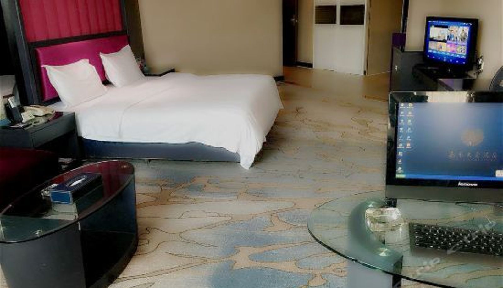 Camera business - Jiahe Tianhao Hotel