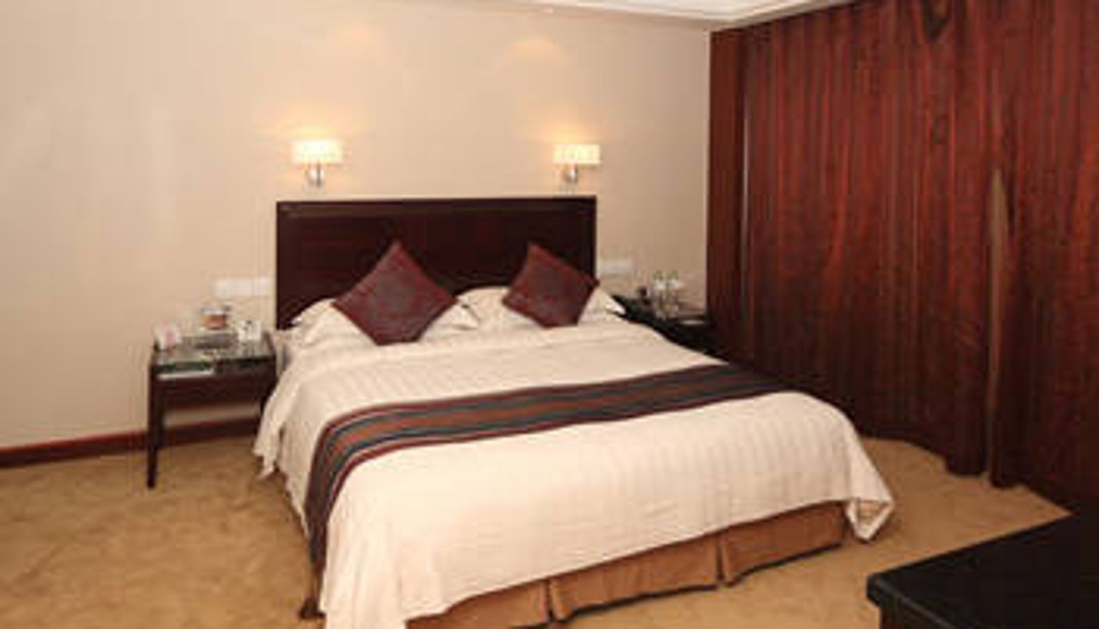 Kamer - Shenhua Business Hotel