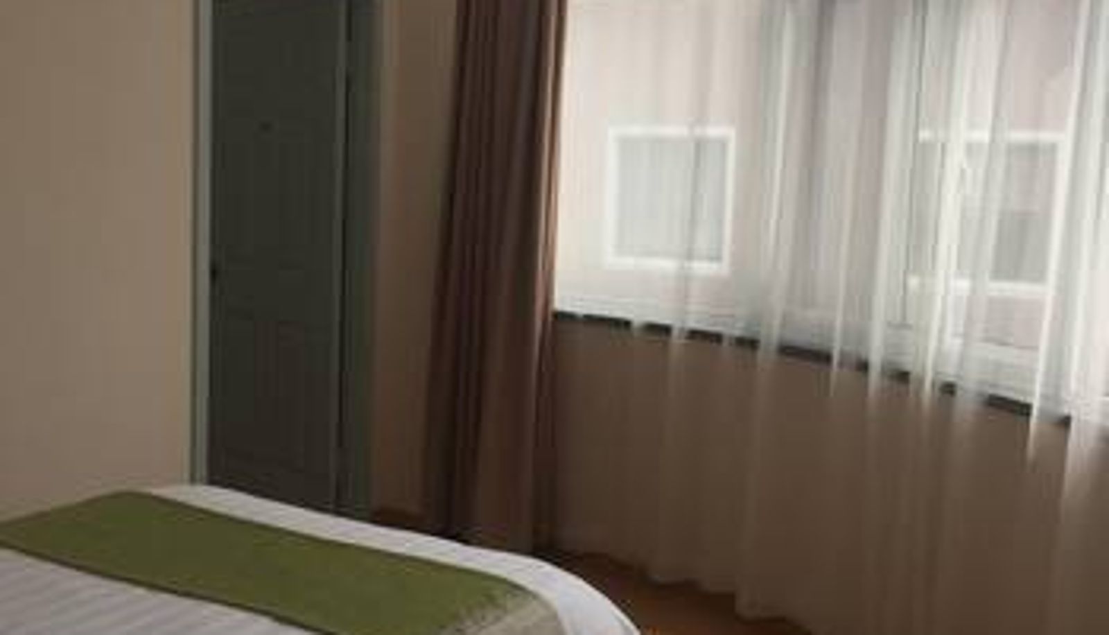 Pokój - Home Inn Alliance