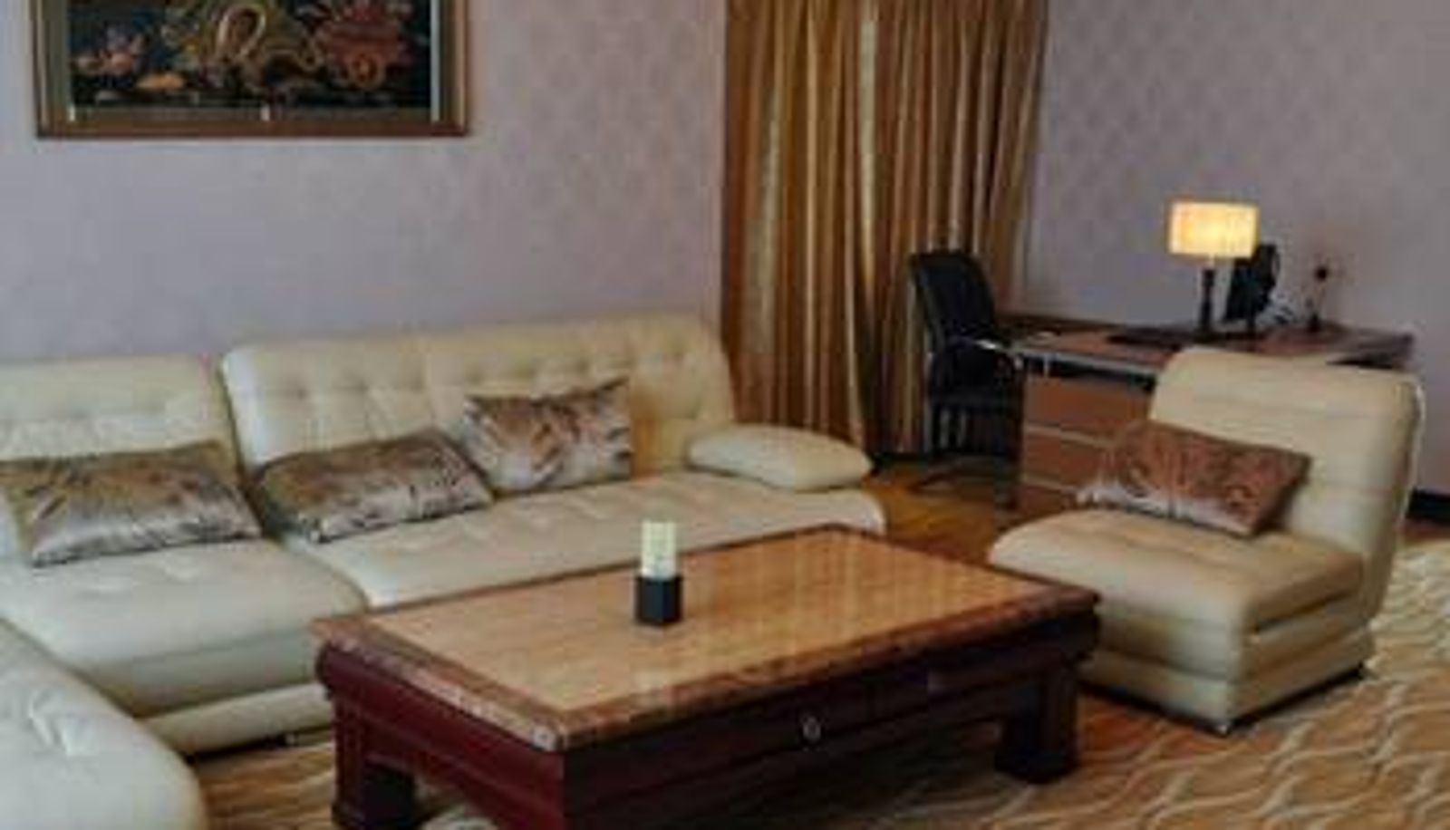 Room - Kai Sha Hotel