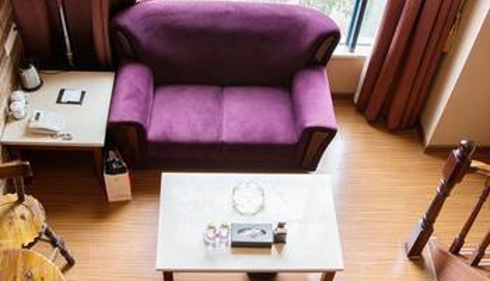 Room - Young Hotel