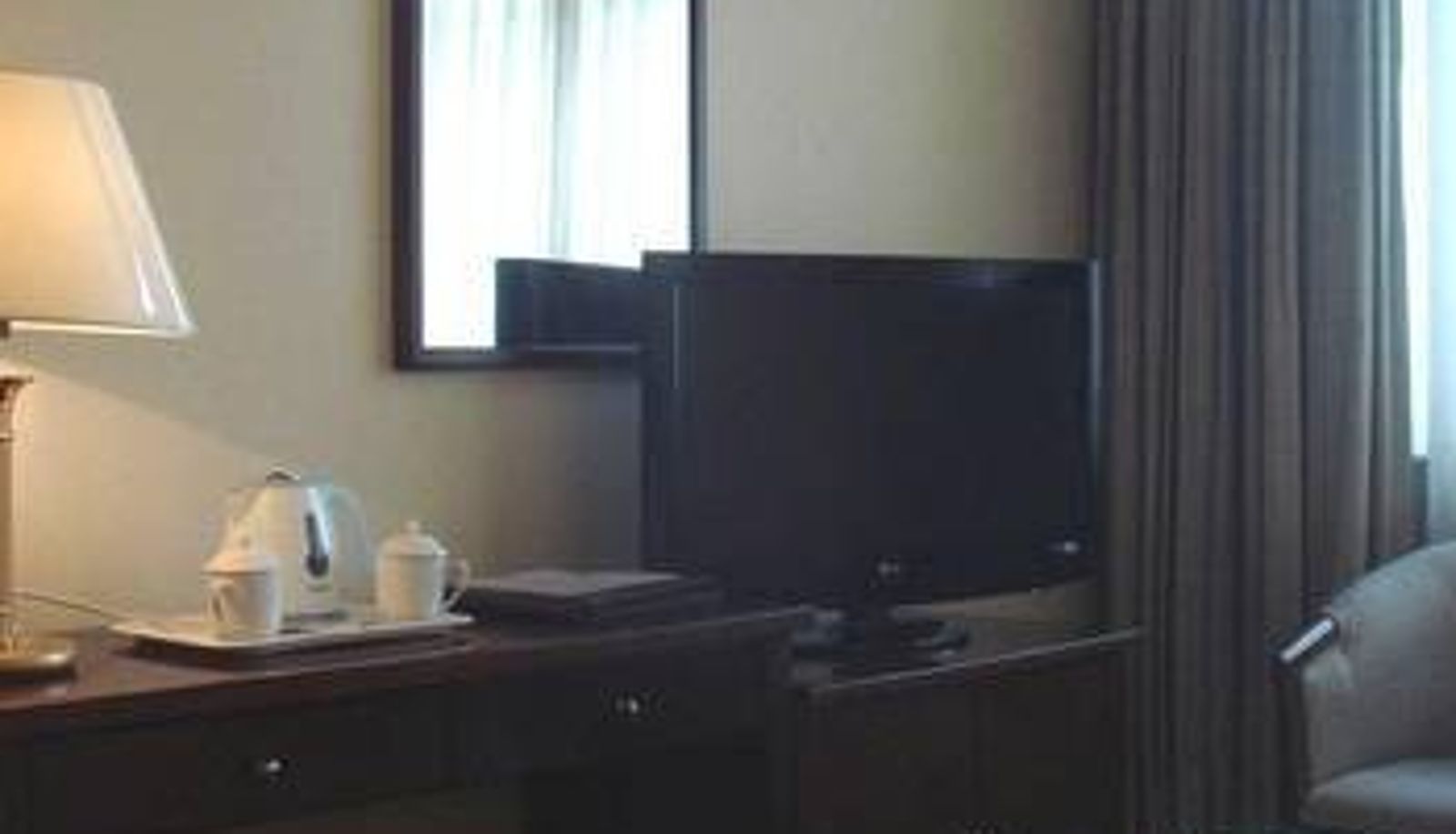 Zimmer - CY Journalists' Home Hotel