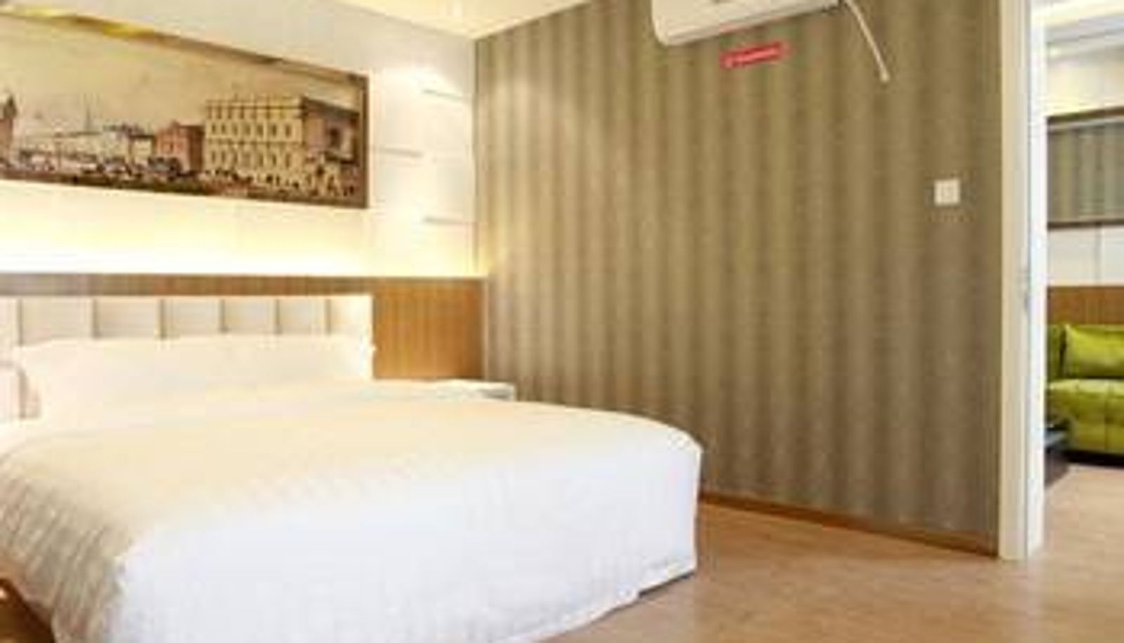 Zimmer - Heart Space Business Hotel