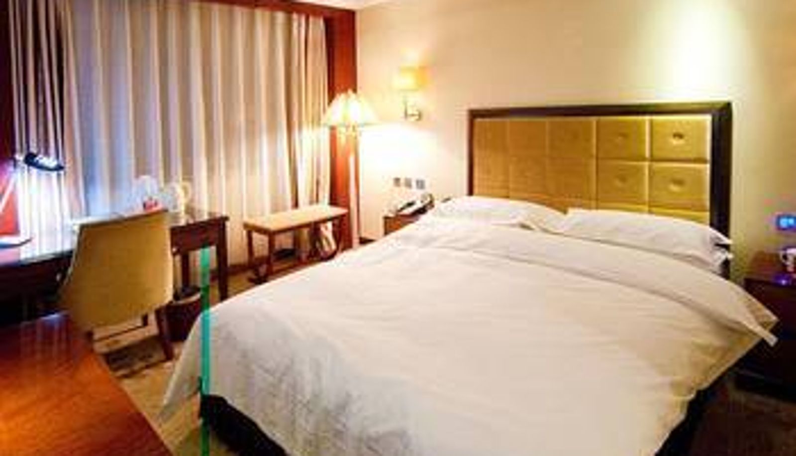 Zimmer - Pengda Century Hotel