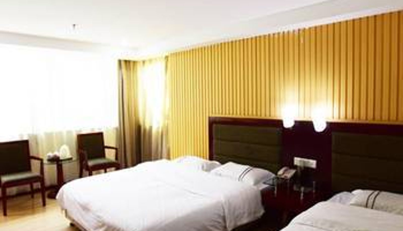 Kamer - Kaiserdom Hotel China Plaza