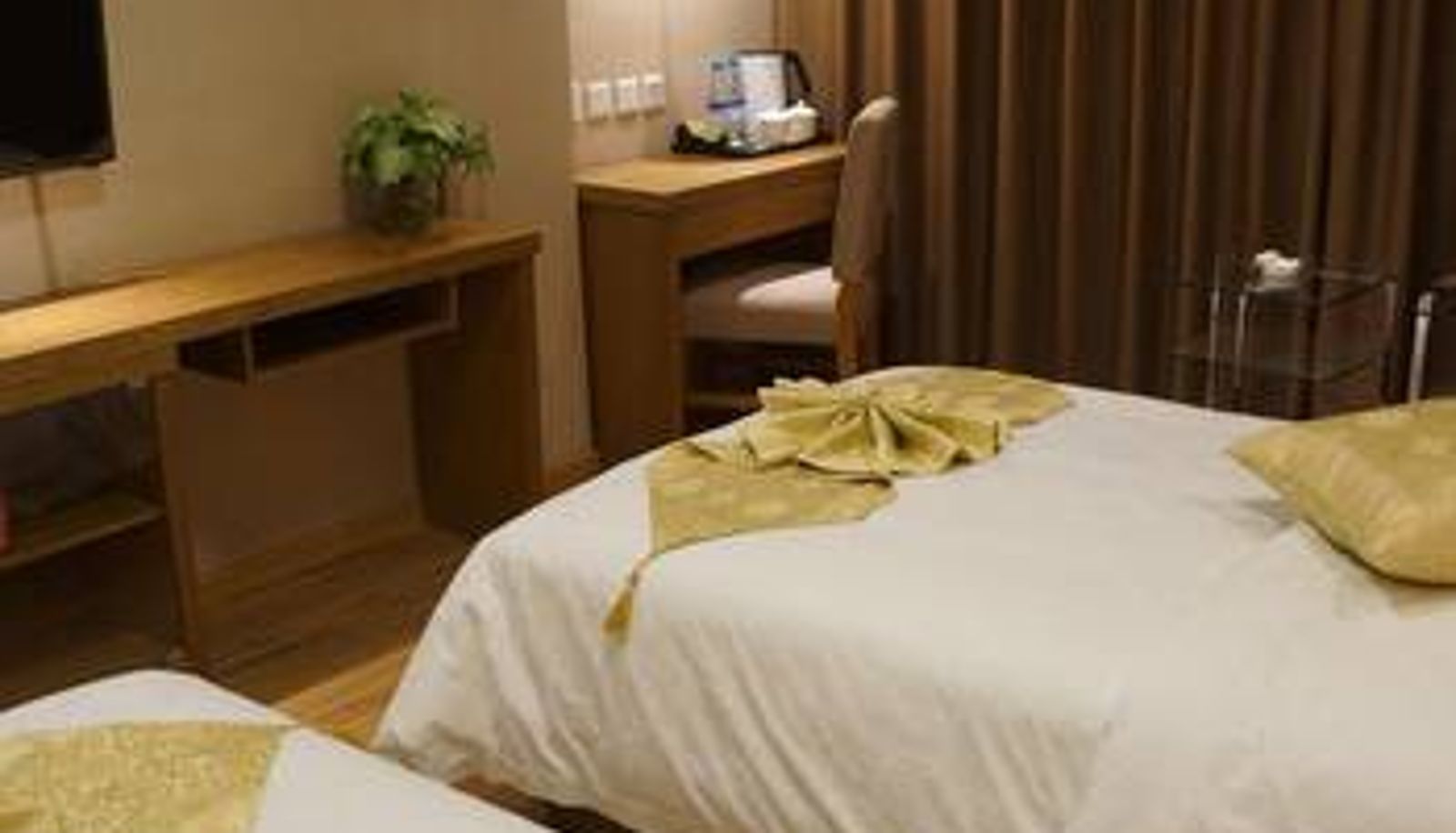 Camera - Jinquan Business Hotel (Jiaosanqiao Subway Station Store)