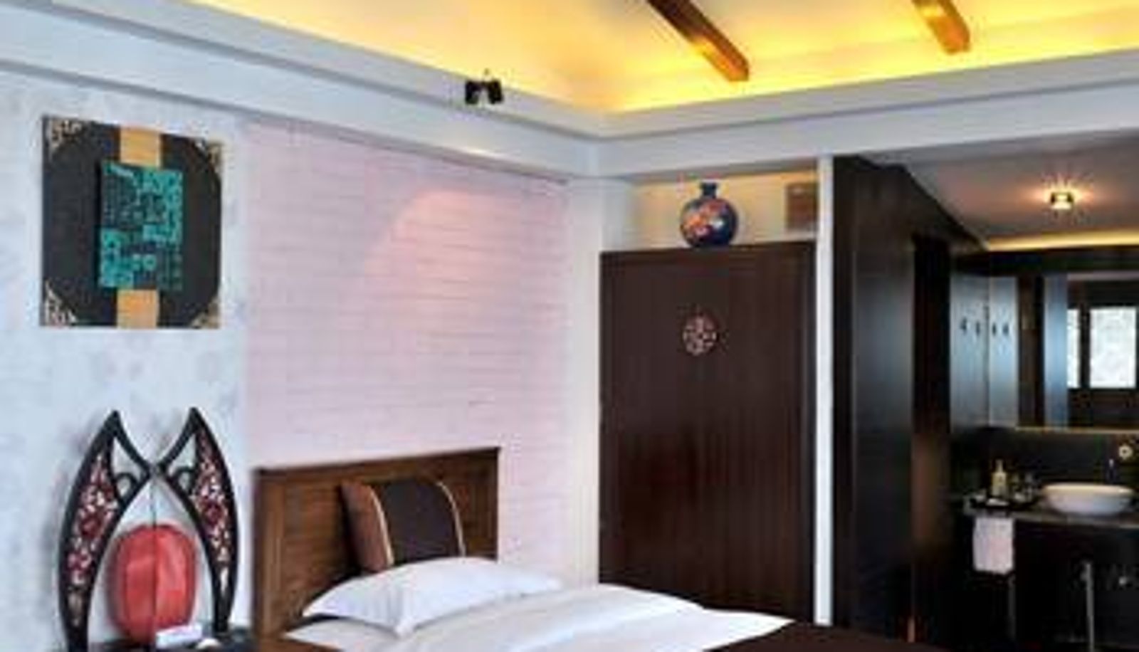 Camera - Sanju Boutique Hotel
