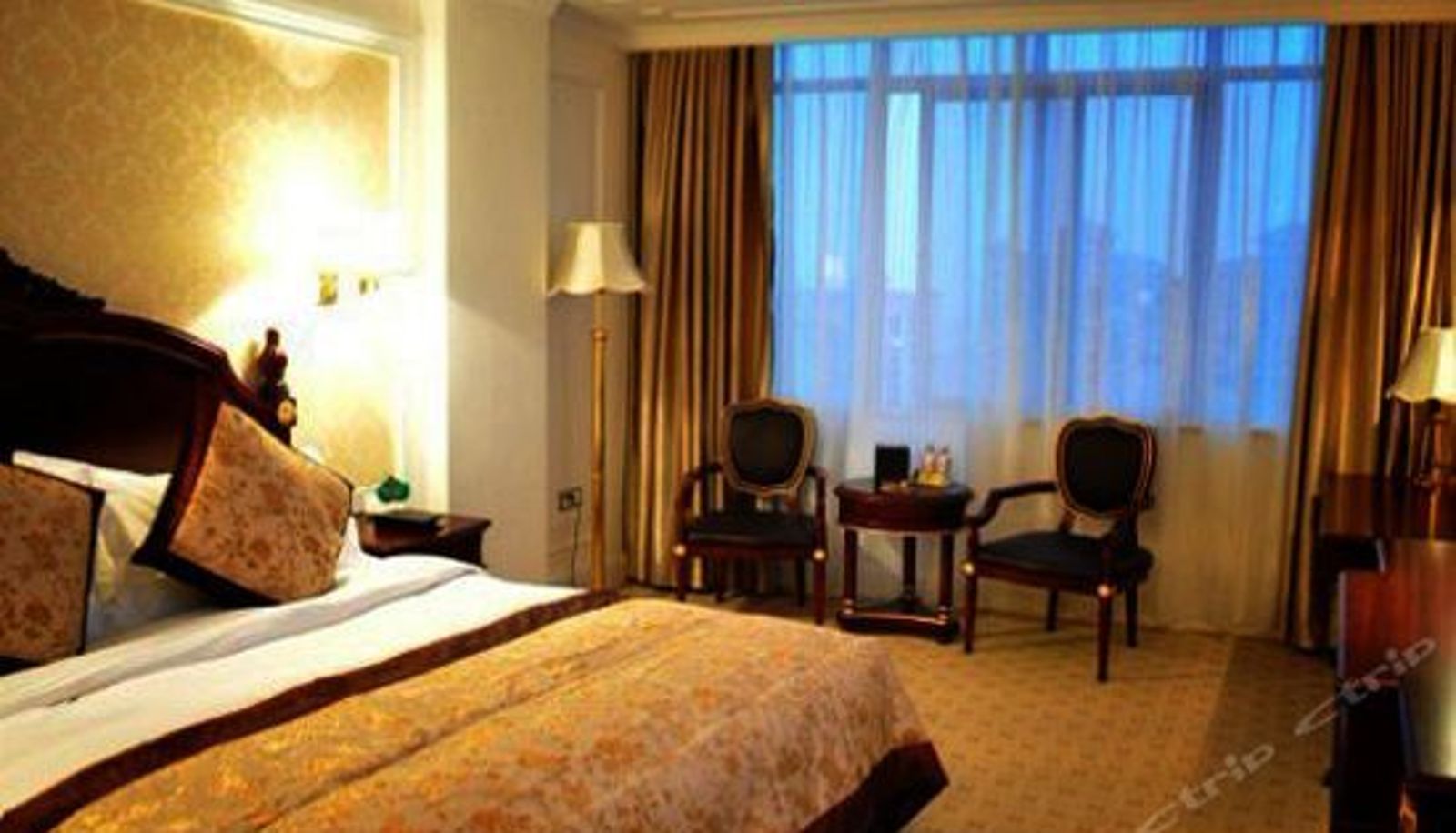 Business-Zimmer - Golden Plaza International Hotel
