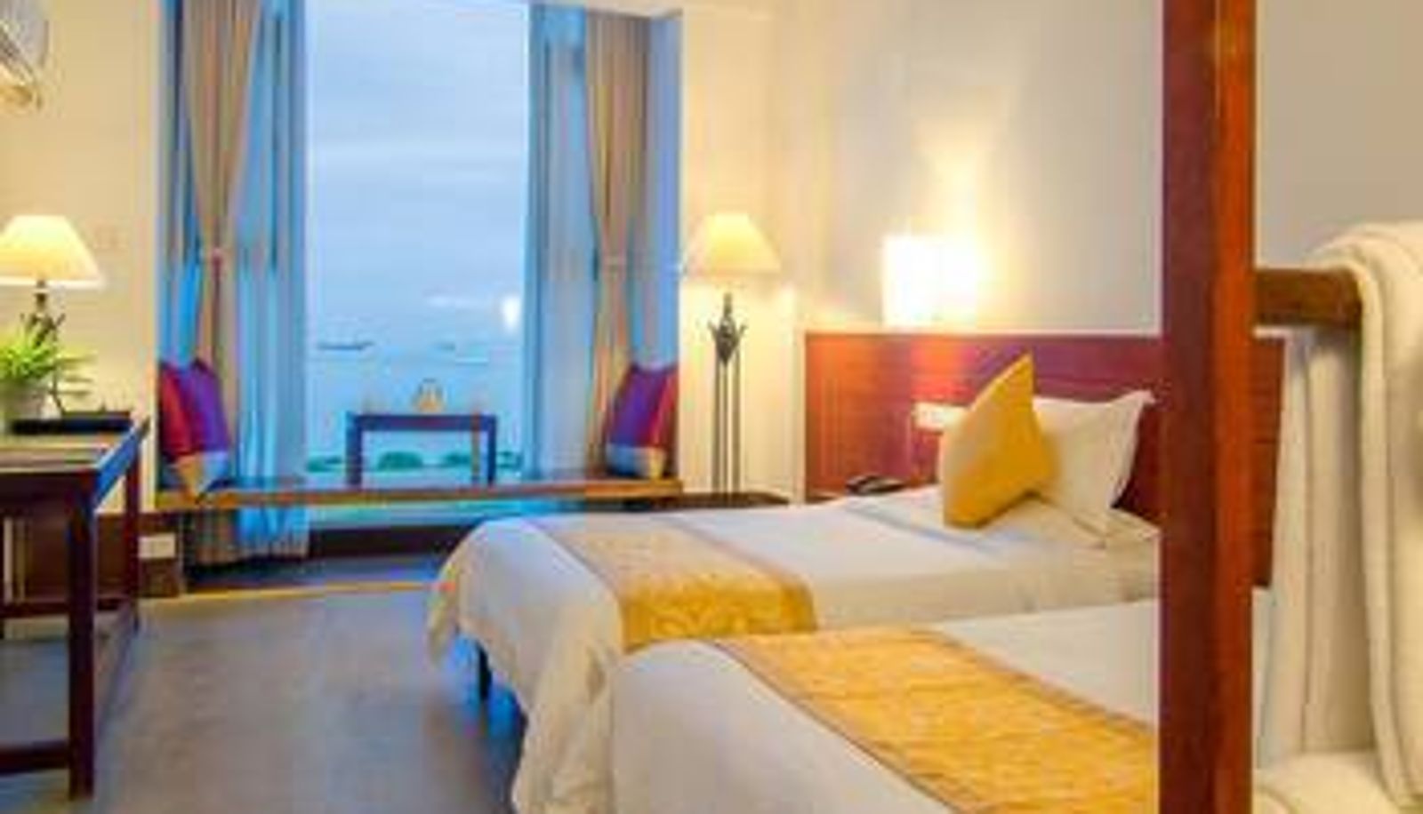 Habitación - Searainbow Hotel - Sanya