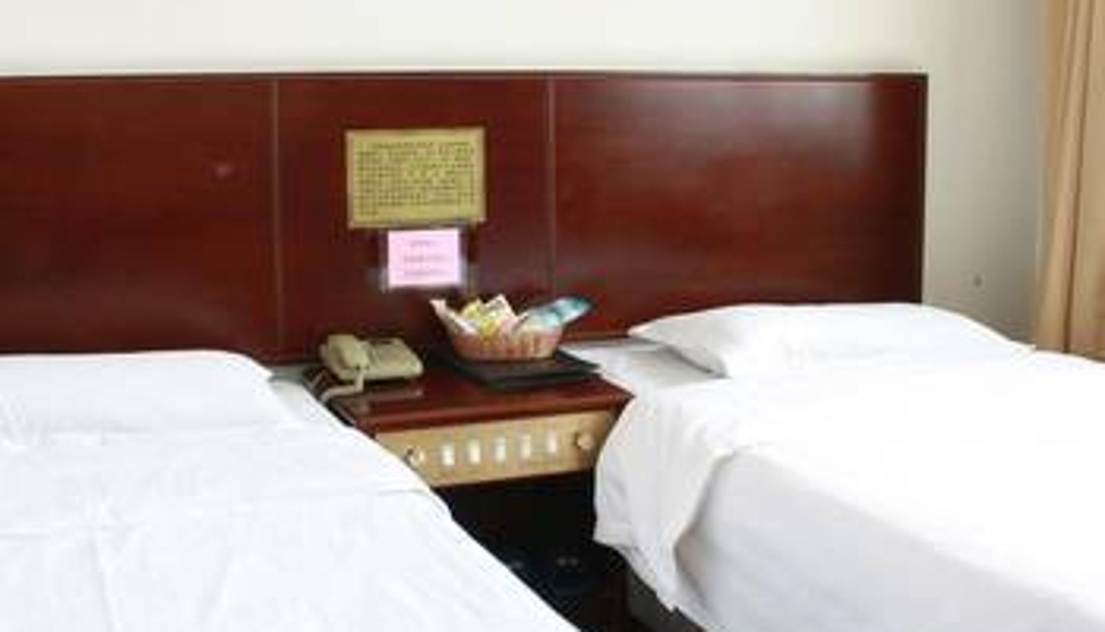 Zimmer - Tangdu Hotspring Hotel