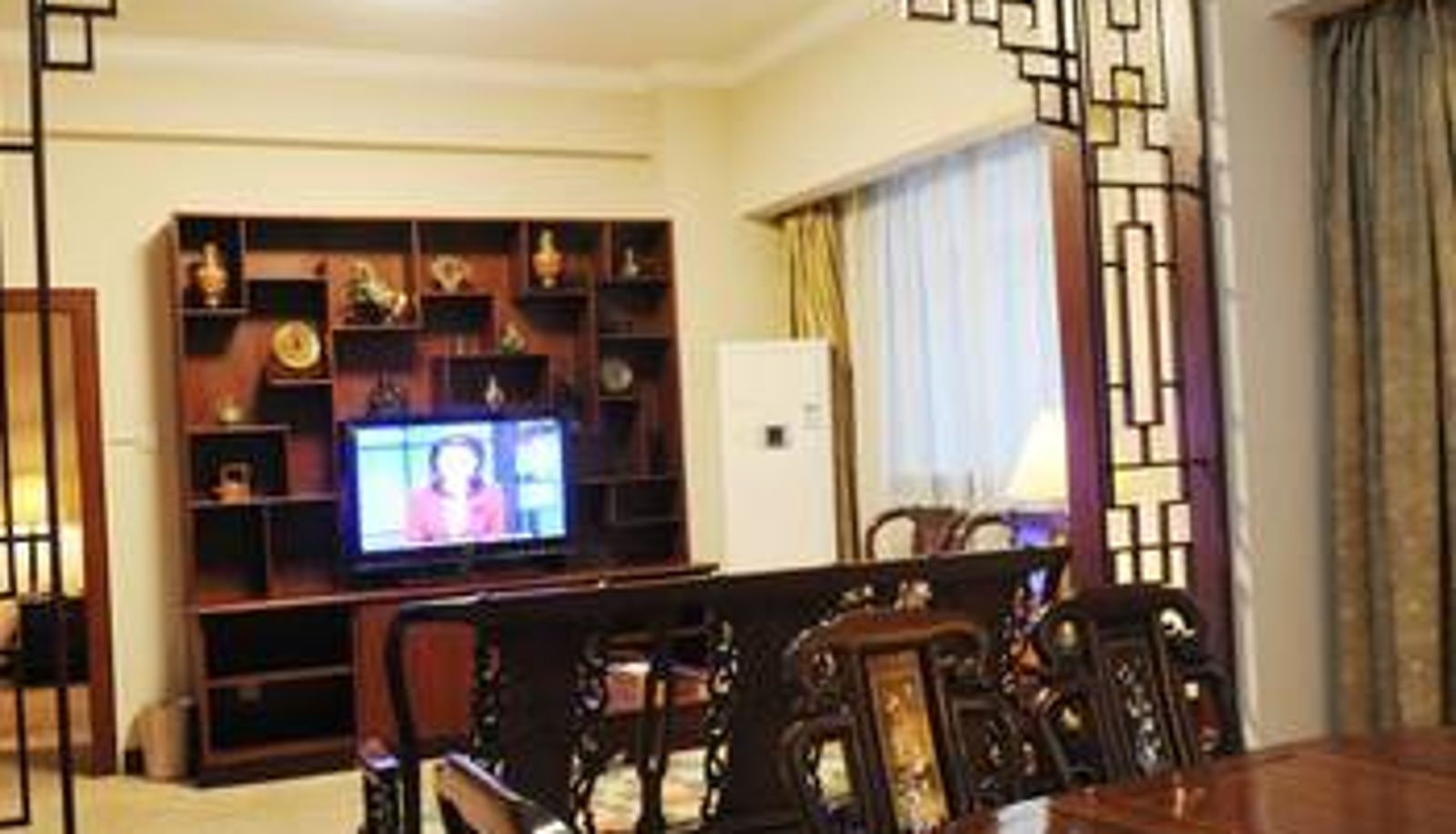 Zimmer - Xi'an Jiaotong University Academic Exchange Center · Nan Yang Hotel