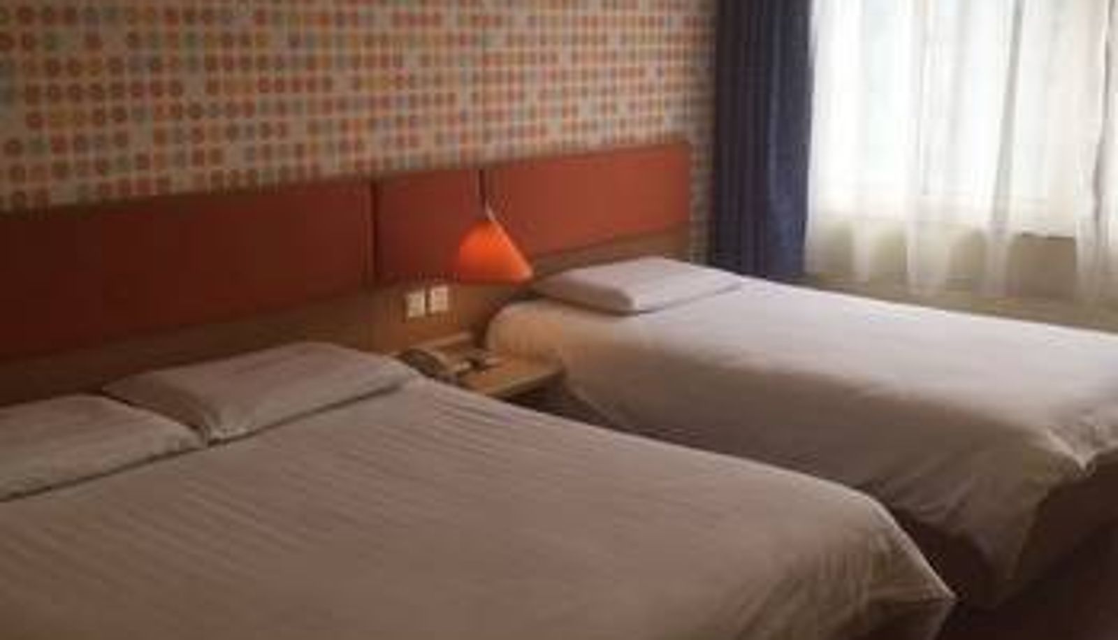 Camera - Home Inn
