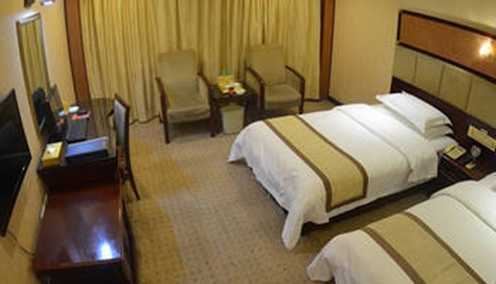 Room - Imperial Crown Holiday Hotel