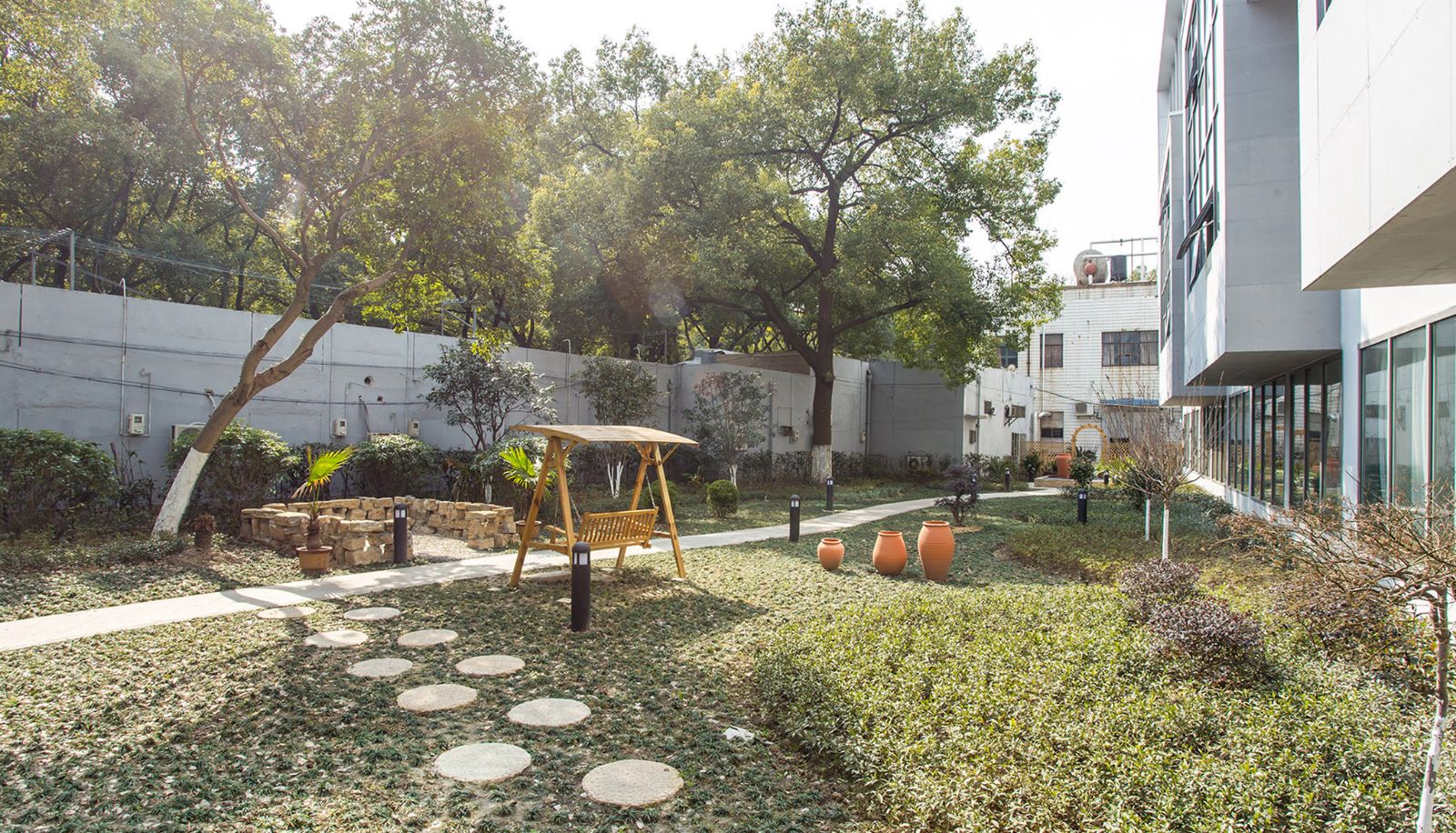 Jardín - Jinjiang Metropolo Hotel Minhang