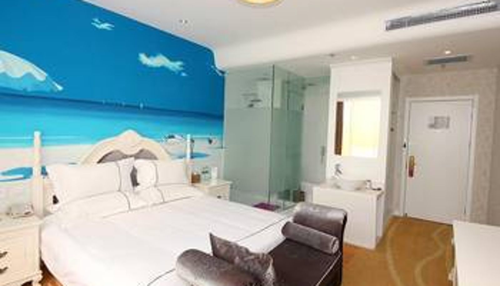Zimmer - Bermy Hotel