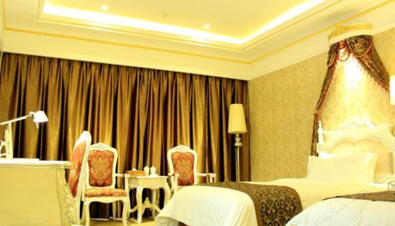 Superior room - Royal Castle