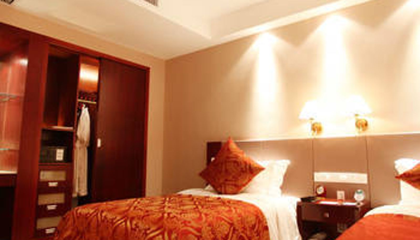 Zimmer - Berlin Jianguo International Hotel