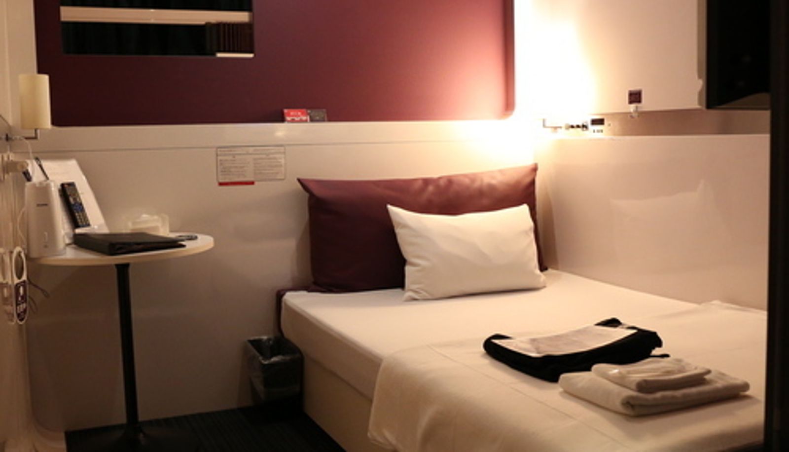 Standard room (single) - First Cabin Midosuji Namba