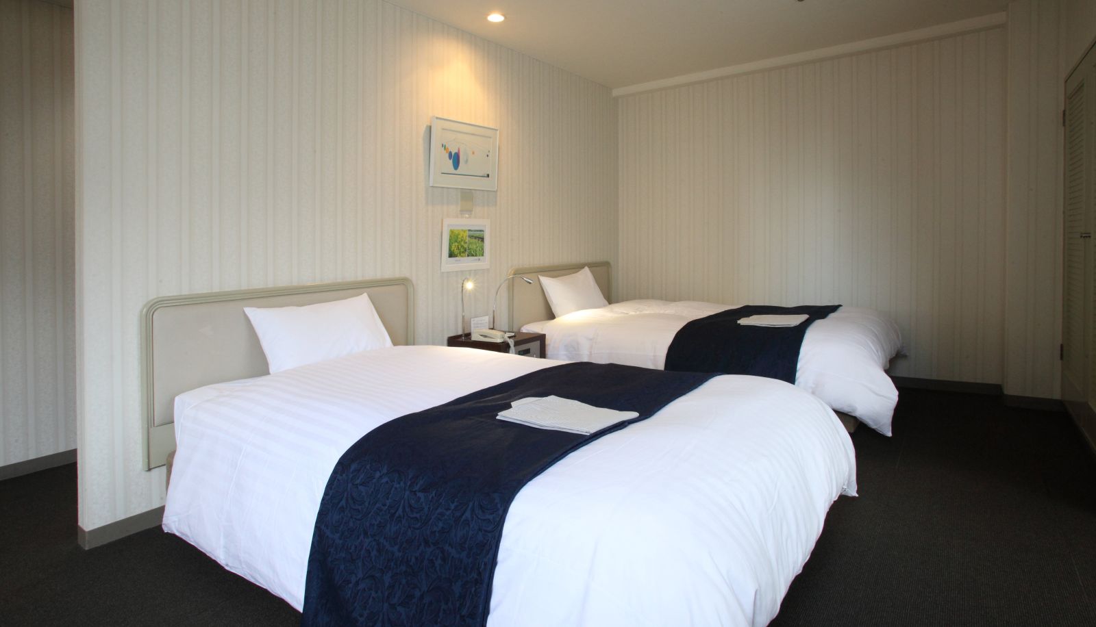Standardzimmer (Doppel) - Hotel Continental Fuchu