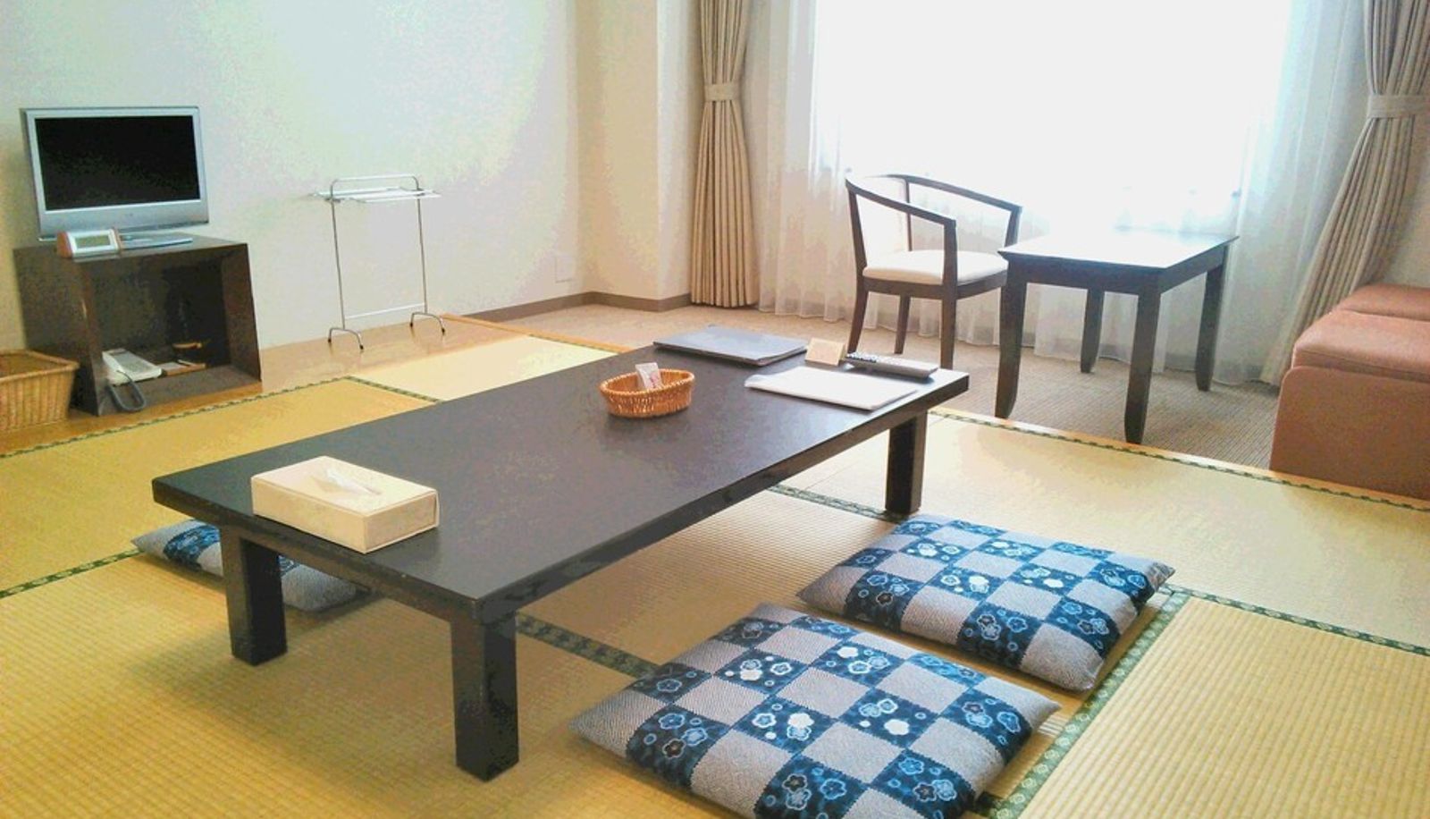 Camera con vista fiume - (RYOKAN) Echigokawaguchi Onsen Hotel Sunrolla