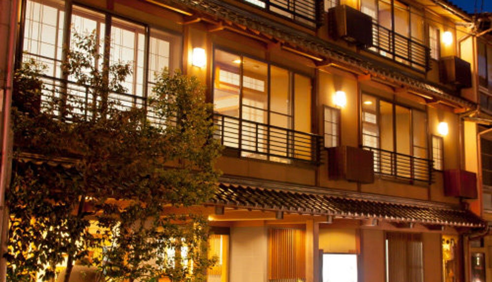 Exterior view - (RYOKAN) Kinosaki Onsen Nukumori no Yado Okesho