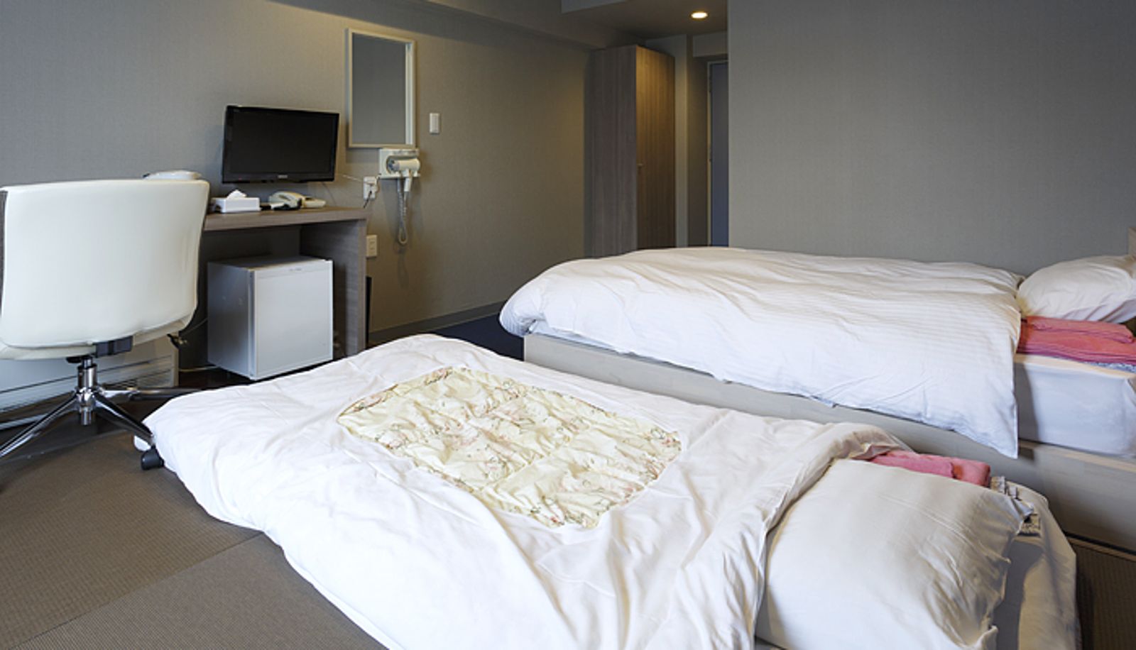 Standardzimmer (Doppel) - Business Hotel Takara