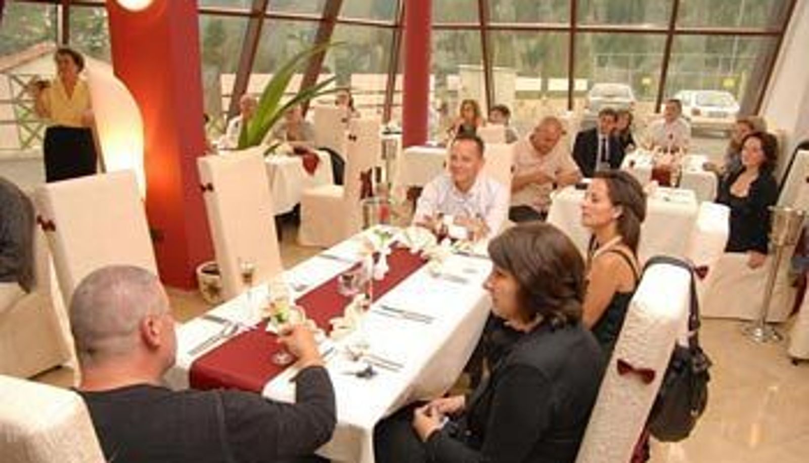 Salón de baile - Pearl Lodge