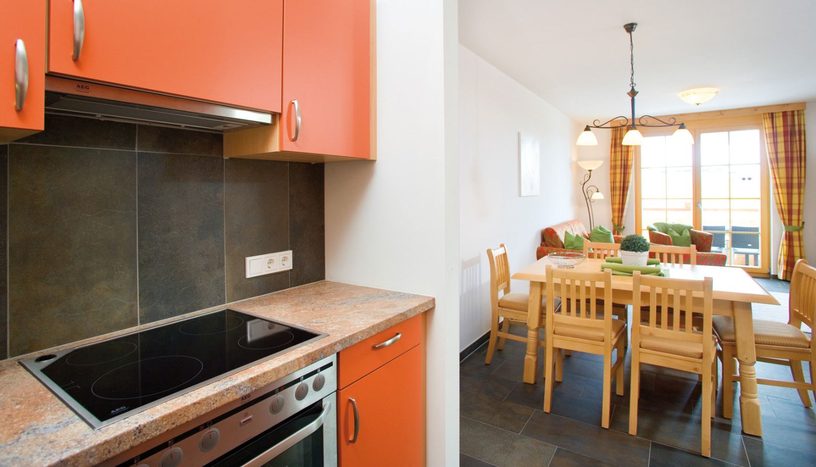 Coin cuisine dans la chambre - AlpinLodges Kühtai