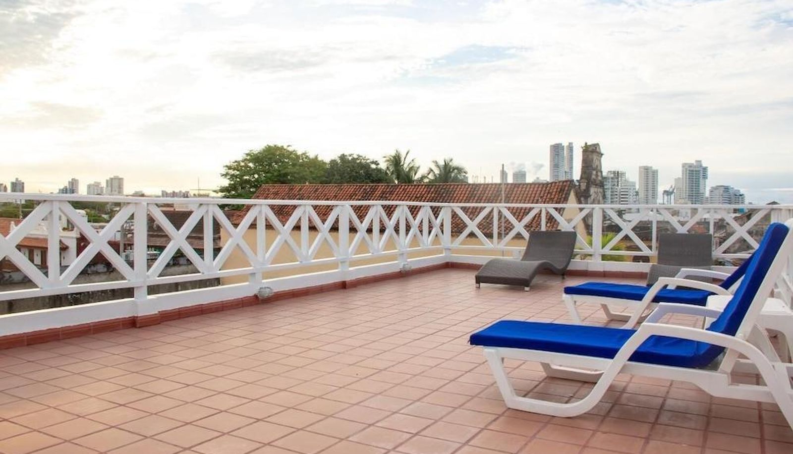 Room with balcony - Casa Villa Colonial