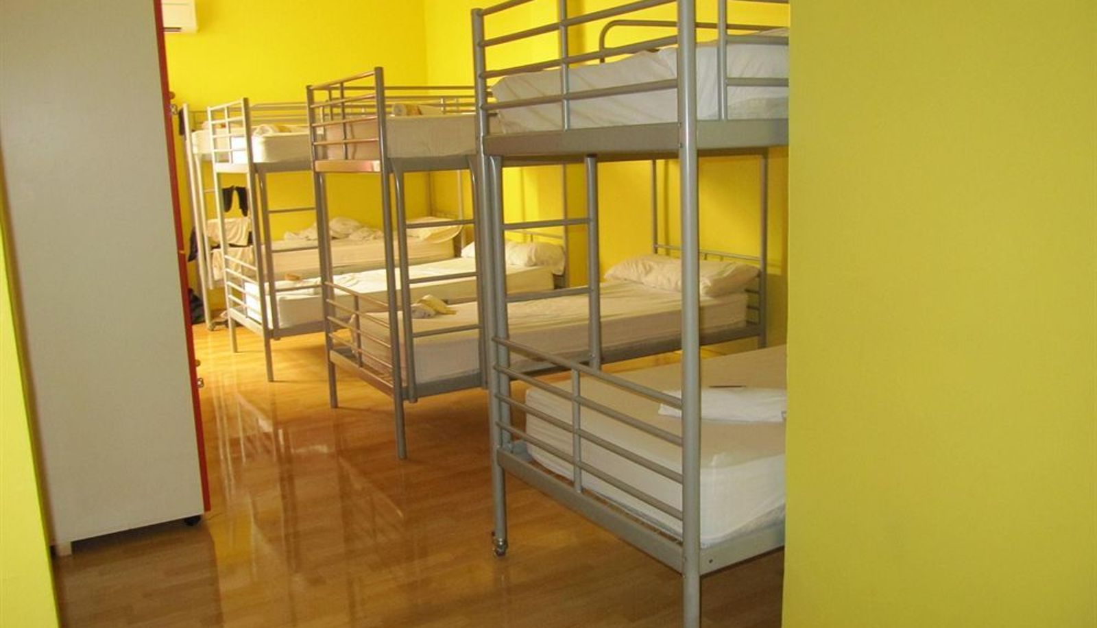 Standardzimmer - Yellow Nest Hostel Barcelona