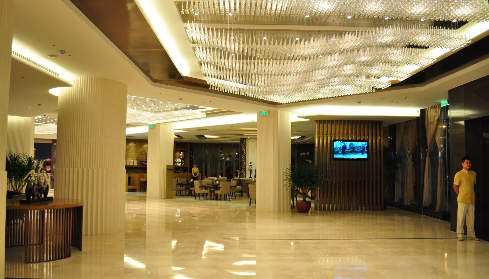 Hall - Joya International