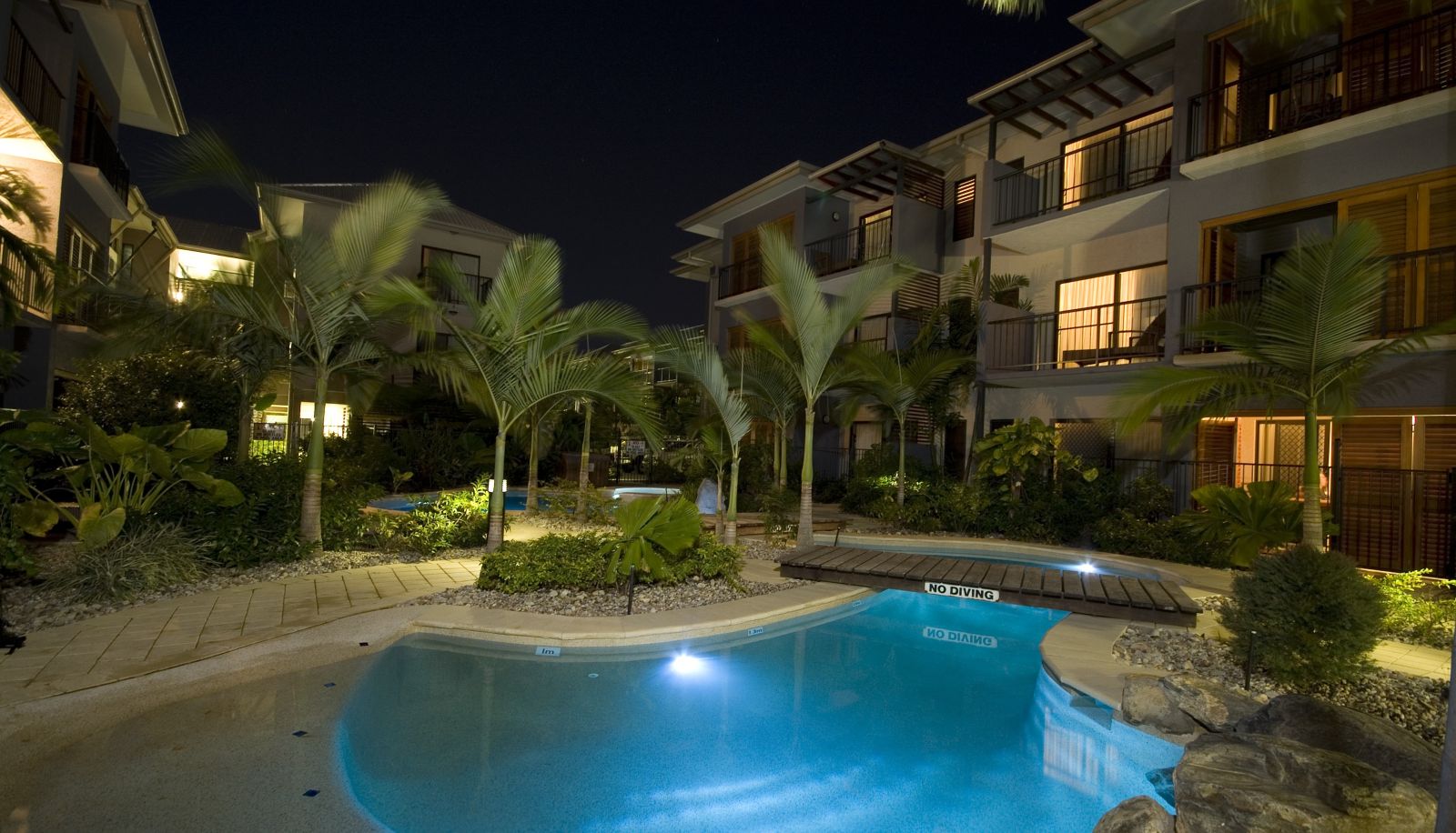 Piscine - Southern Cross Atrium Apartments