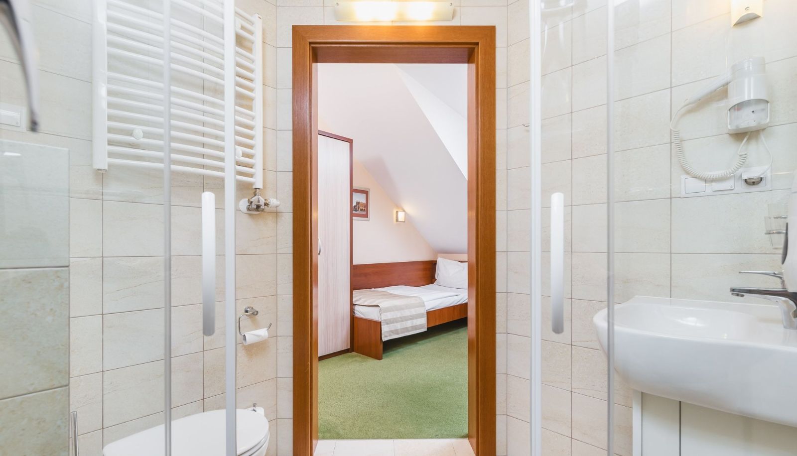 Hotel Domus Mater (Kraków)