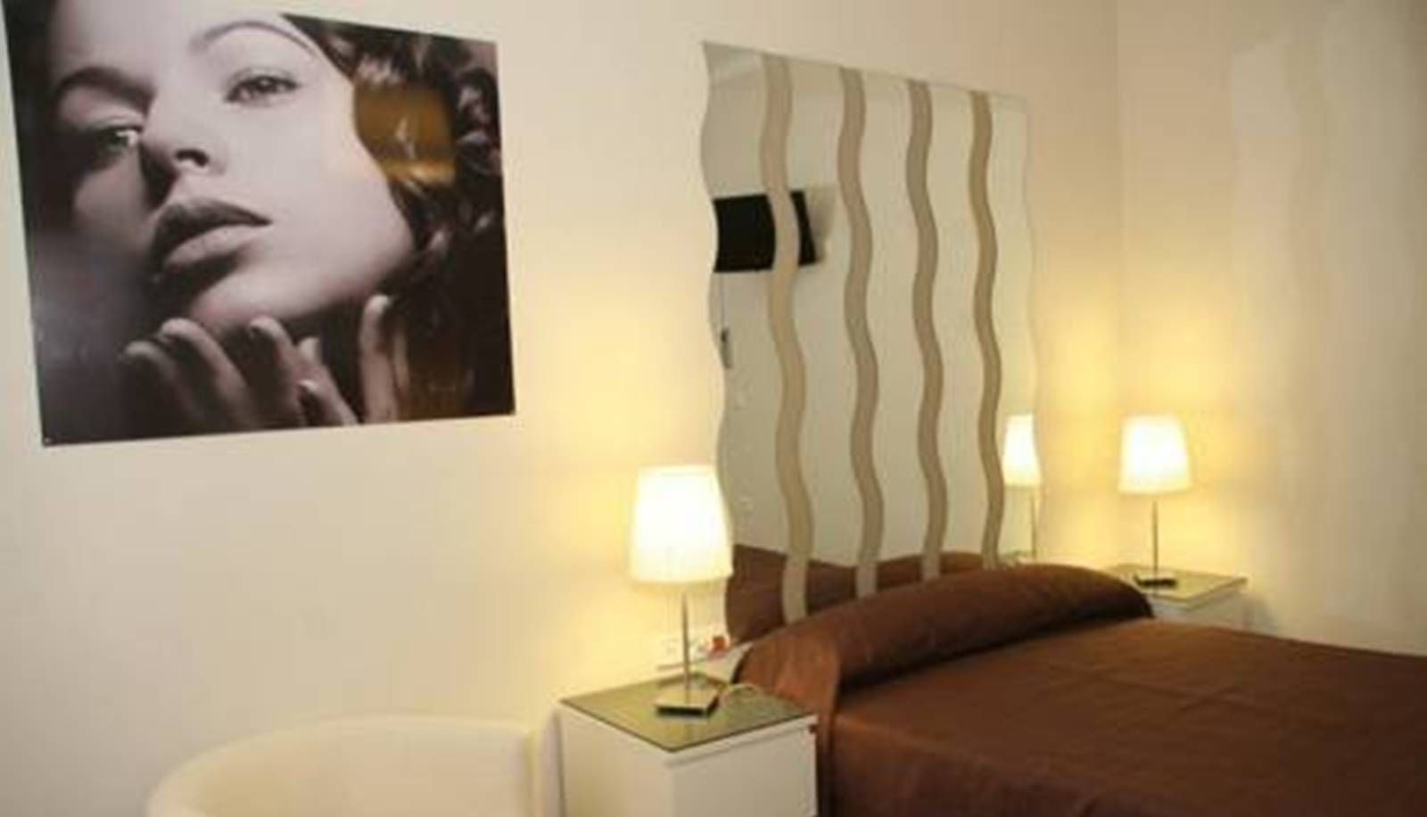 Standardzimmer - Room Pride Hostal