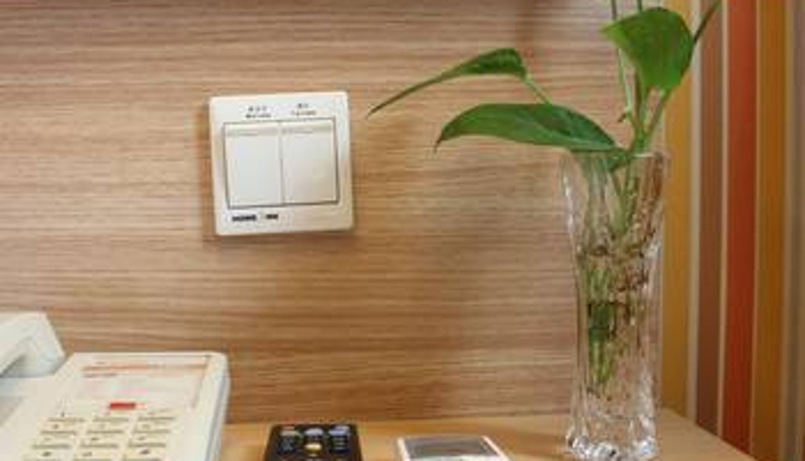 Room - Home Inn · Neo (Wuhu Development Zone Baixian Square Branch)