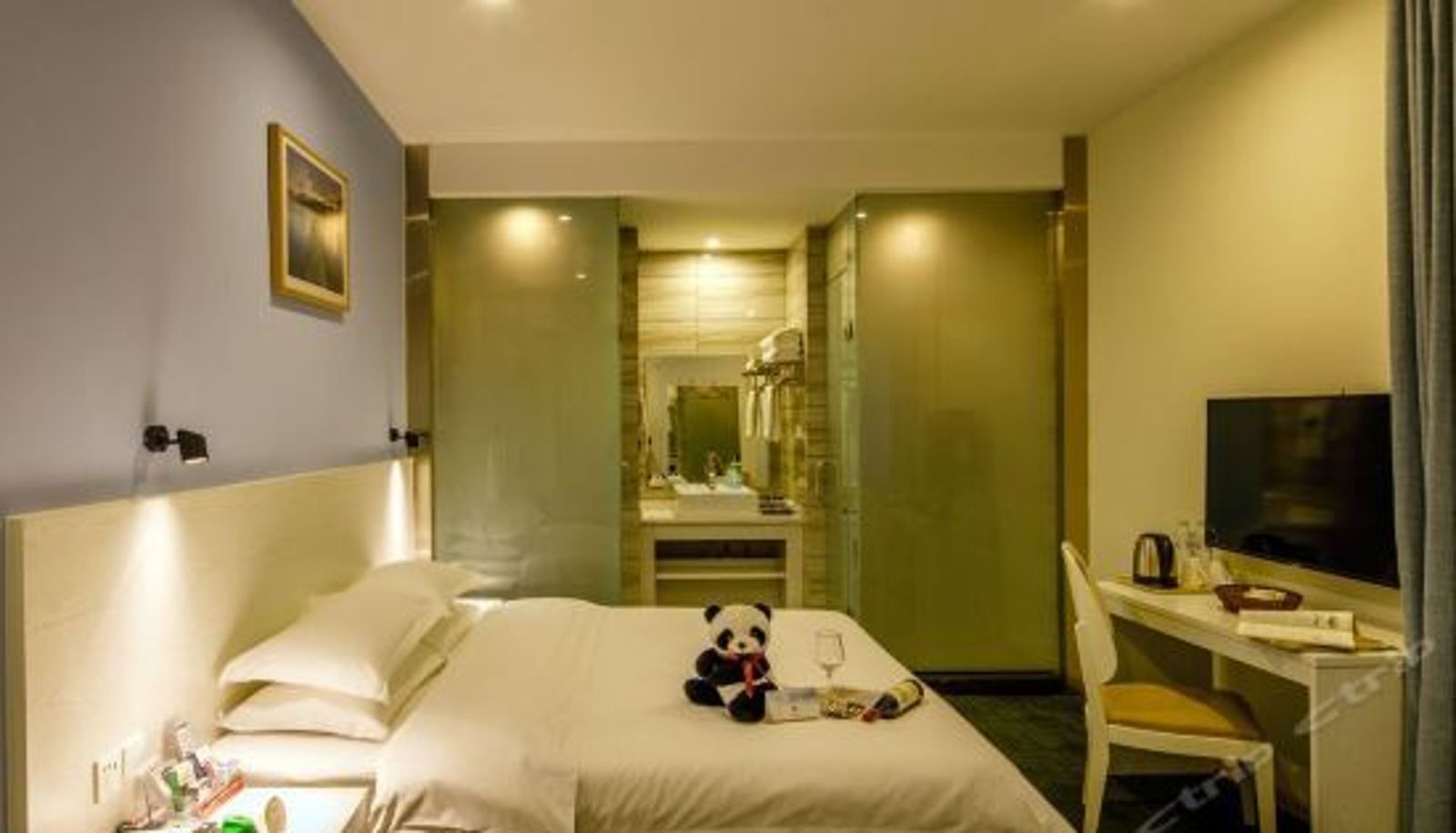 Business room - Kaiyou Weier Hotel (Chengdu Huaqiaocheng Jiaotong University)