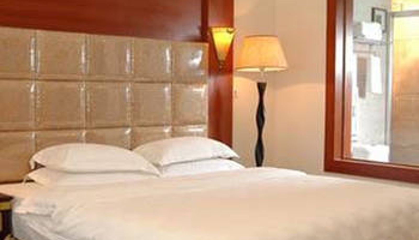 Kamer - Yiya Sunshine Hotel (Kunming Old Street Branch)