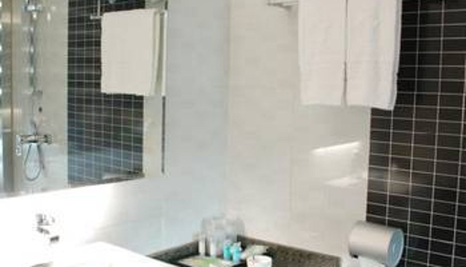 Kamer - Junyi Hotel (Xi'an Chengxi Coach Station Daqing Road)