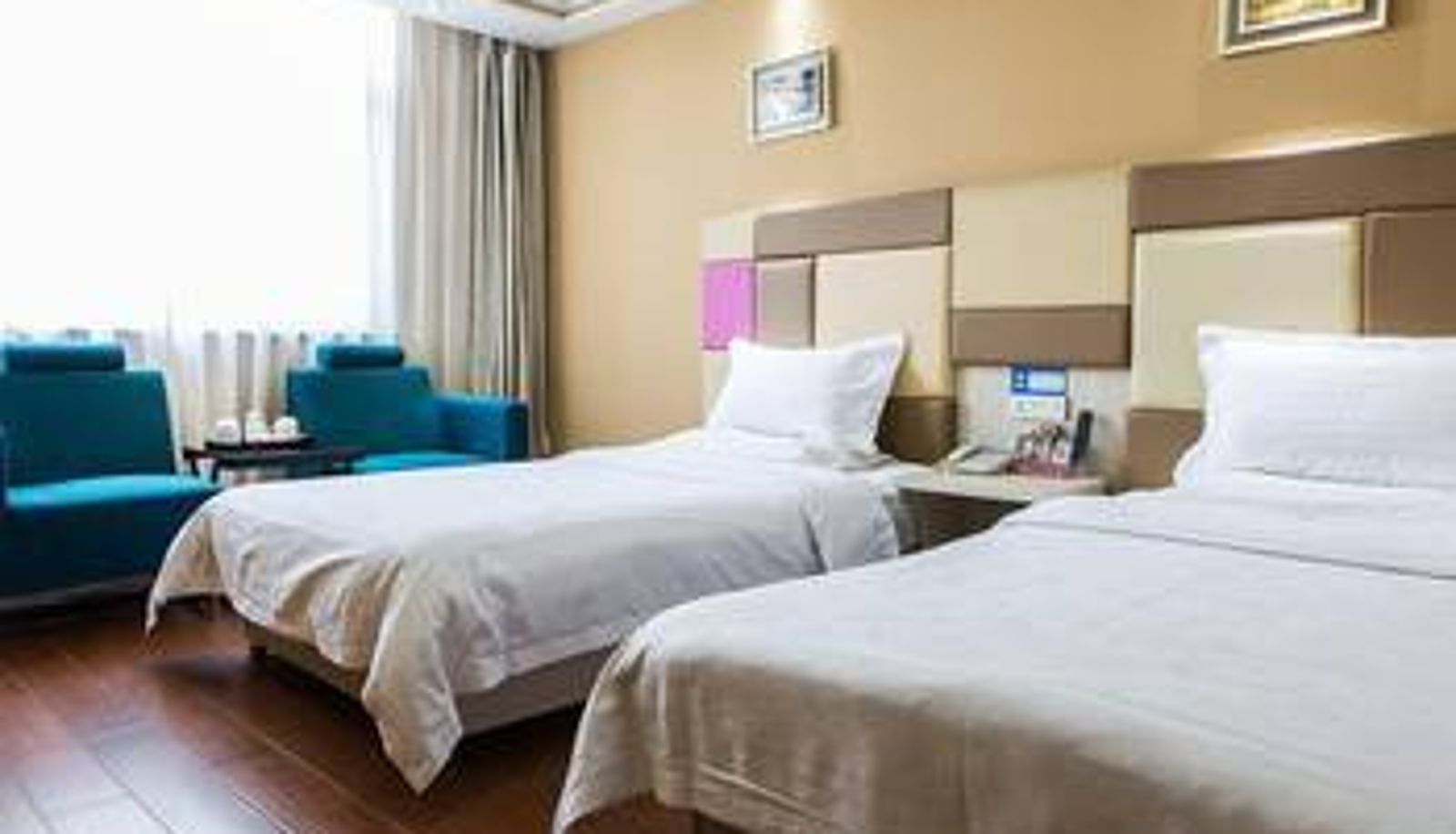 Kamer - Junyi Hotel (Xi'an Chengxi Coach Station Daqing Road)