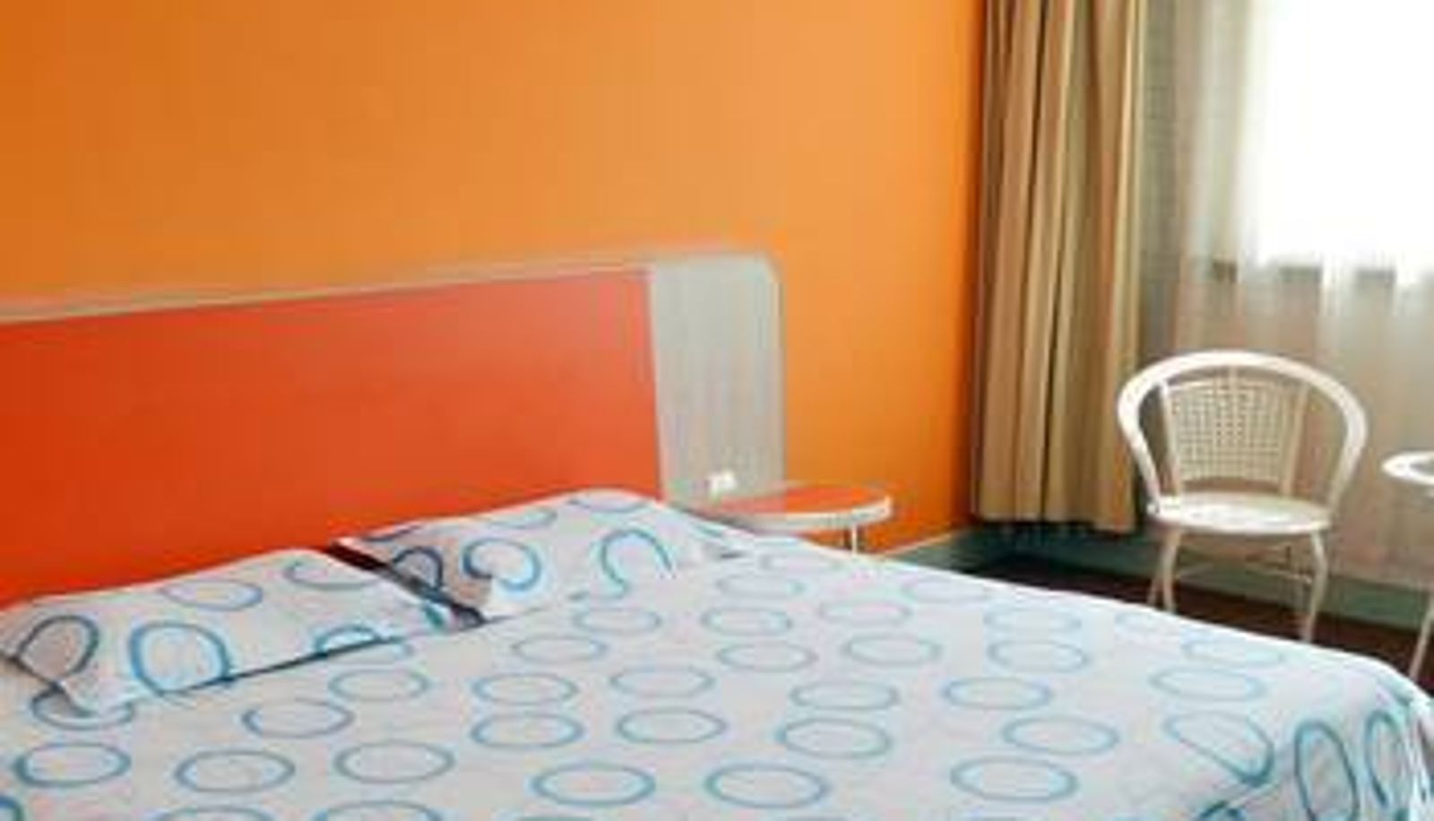 Room - Shanghai New Renren Hotel (Railway Station Branch)