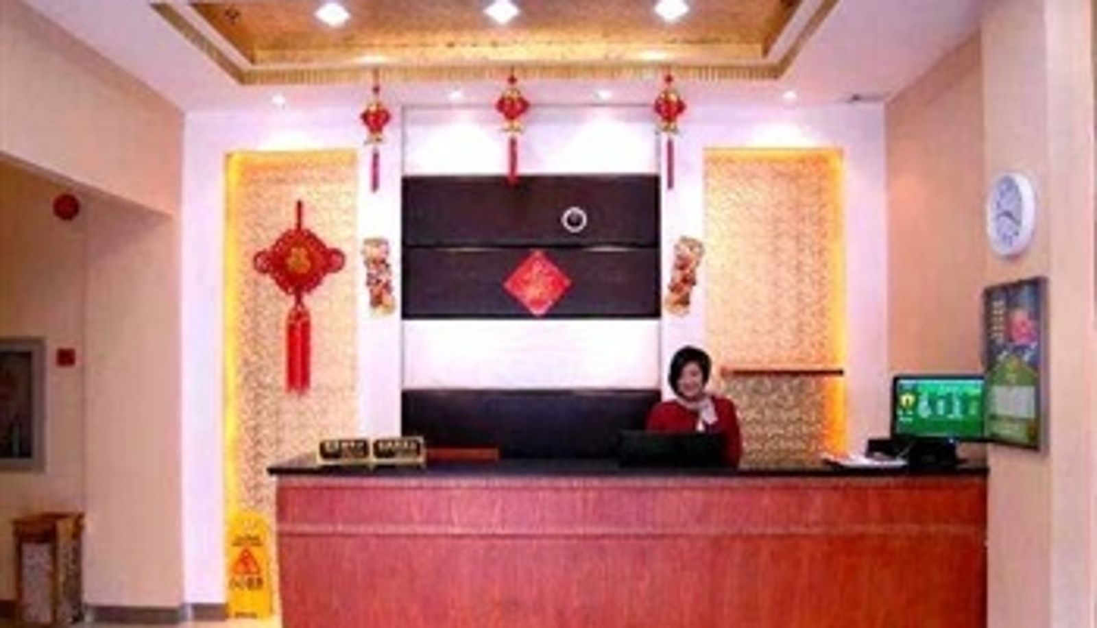 Sala - 吉泰连锁酒店（上海万镇路店）