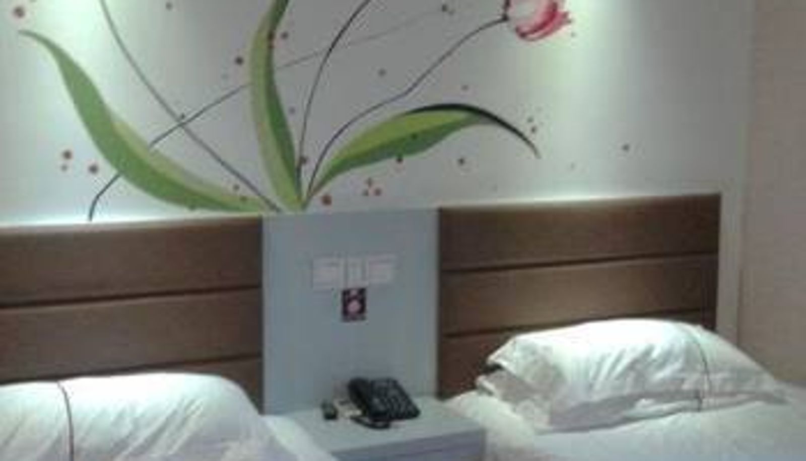 Room - Secret Love Theme Hotel (Songjiang Zuibaichi Subway Station Store)