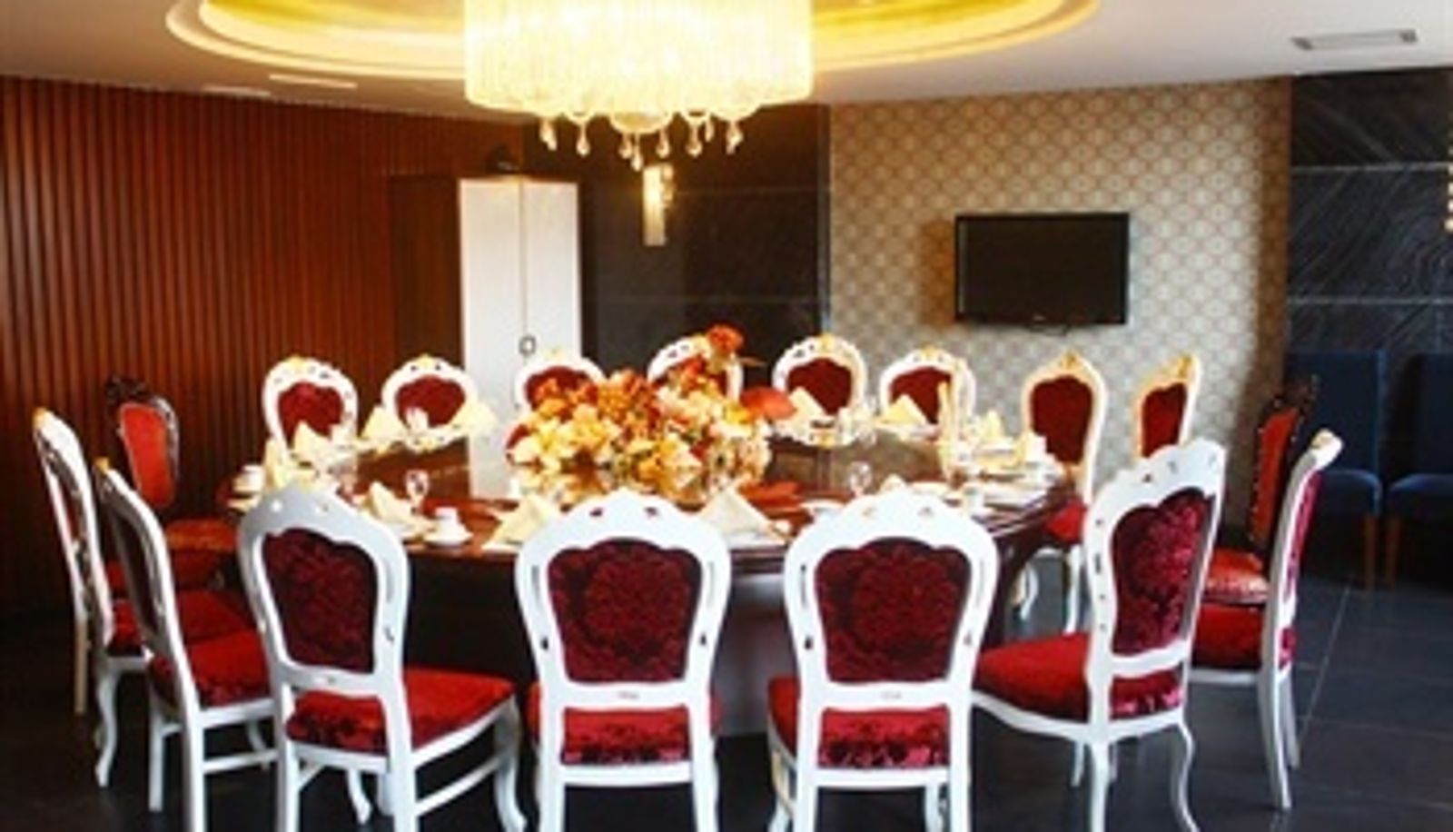 Frühstücksraum innerhalb des Restaurants - Platinum Business Hotel (Changchun Vocational and Technical College Branch)