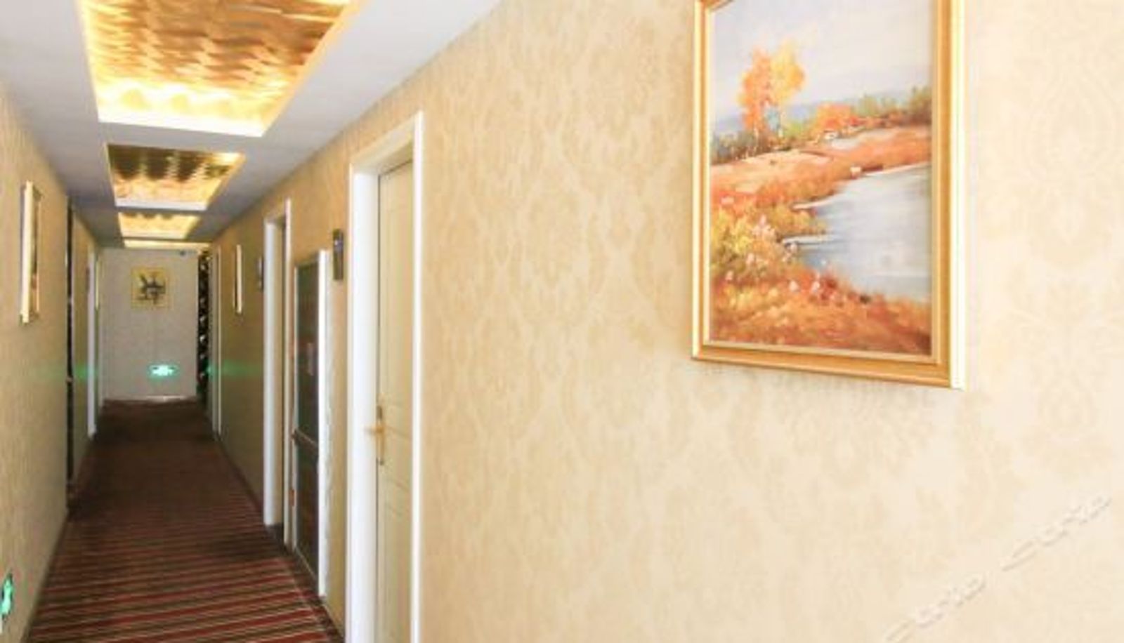 Recepcja - Park Hotel (Jinhua High-speed Railway Station South Square)