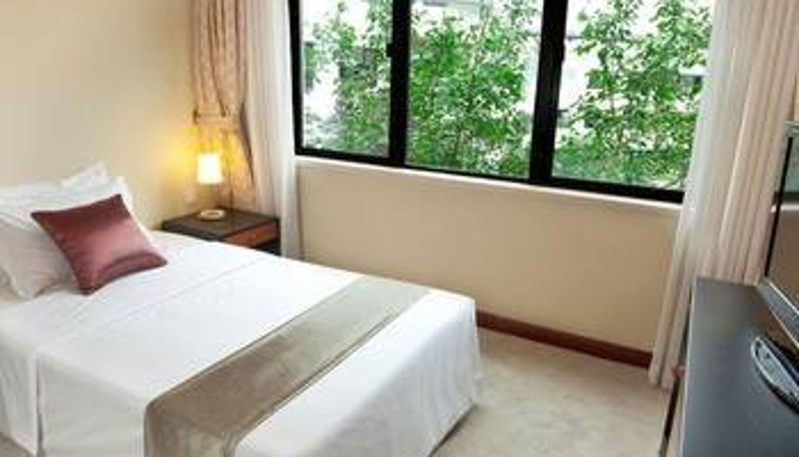 Camera - Beijing HWA Hotel