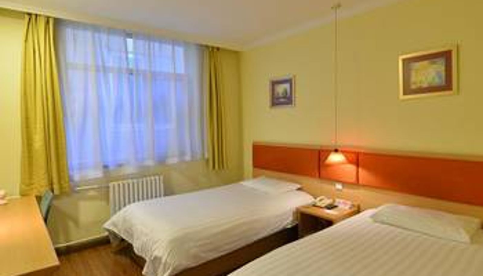 Camera - Home Inn