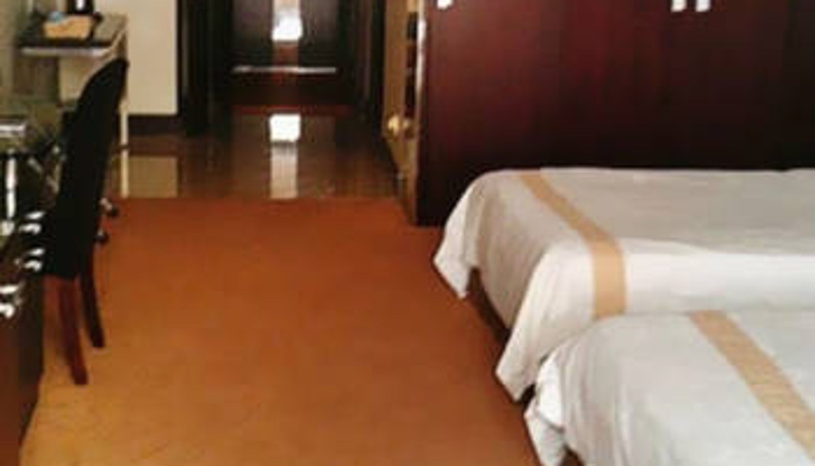 Camera - New Century (International) Hotel