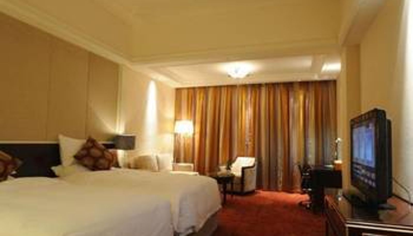 Habitación - Newport Hotel