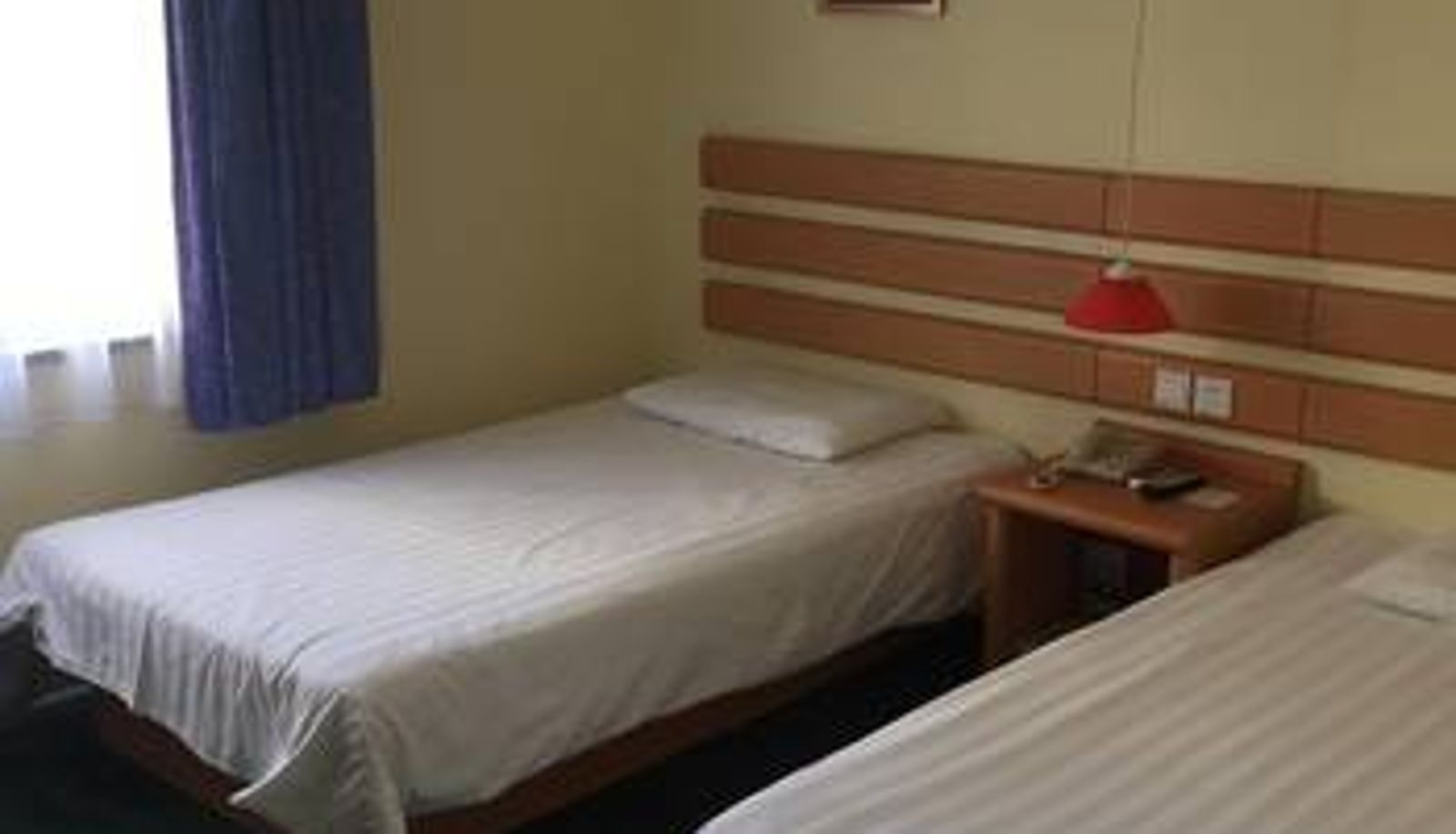 Room - Home Inn   Neo (Qingdao Taidong Pedestrian Street Taidong Subway Station Store)