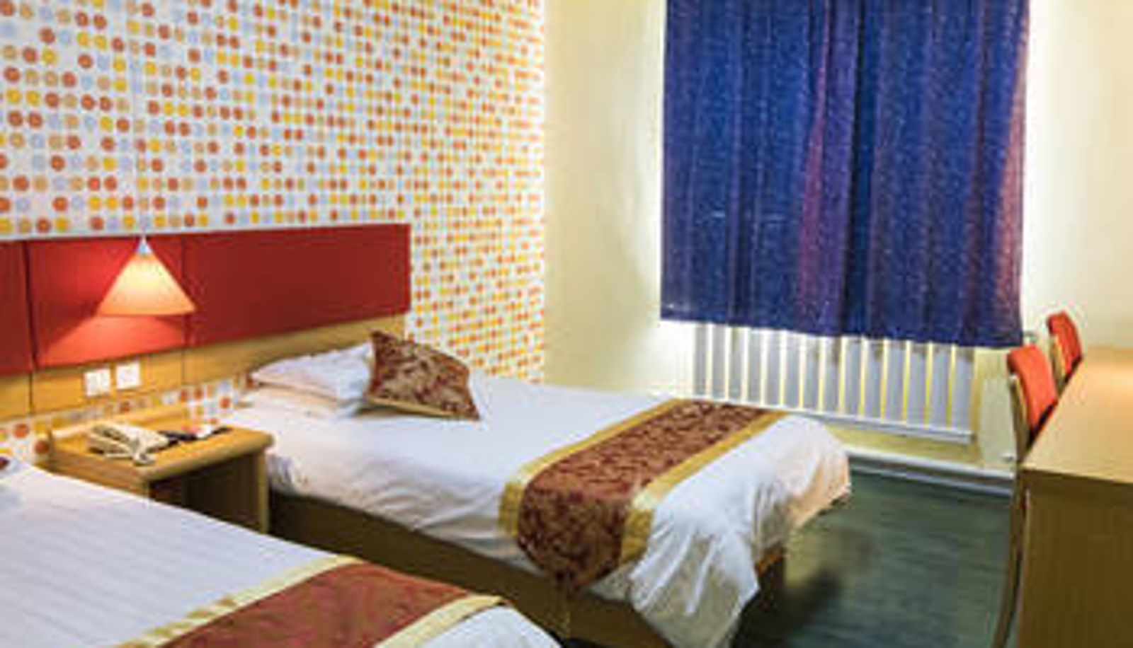Room - Home Inn (Qiqihar Longhua Road Dashang New Mart Store)